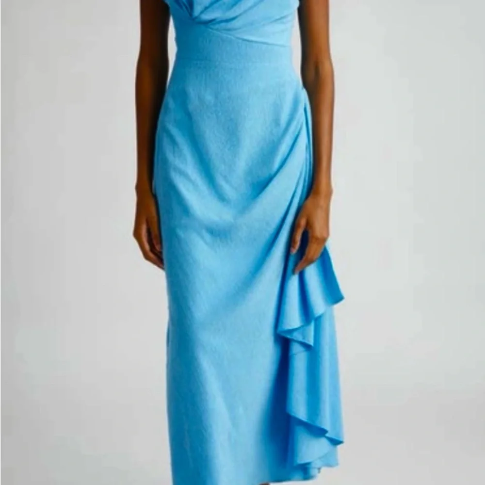 Lela Rose Cerulean Textured Crepe Sheath Dress - NWT! - Picture 2 of 6
